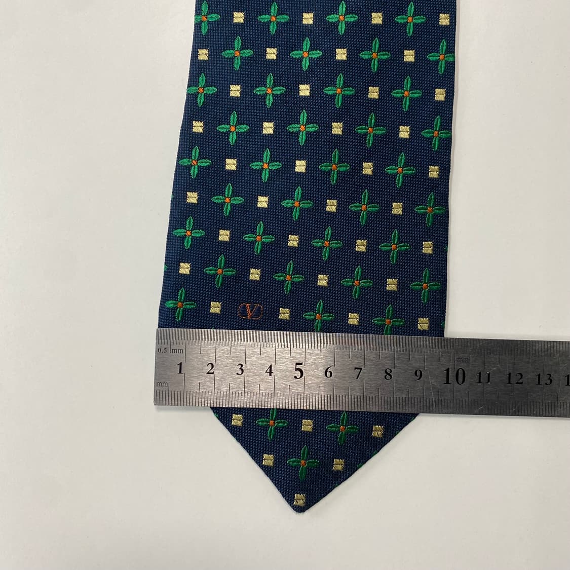 발렌티노(VALENTINO) 심플로고 정품 명품 넥타이 상품이미지7