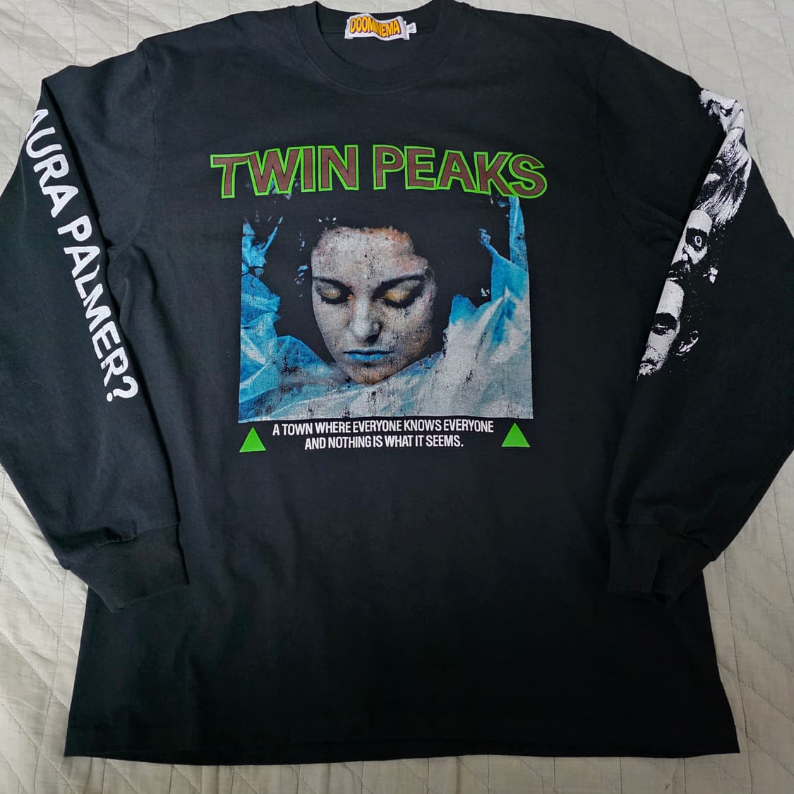 [XL] 데이비드 린치 트윈픽스 부틀렉 무비티 롱슬리브 상품이미지1