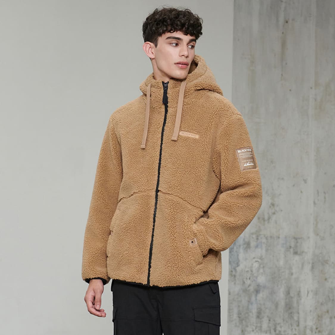 [105] 블랙야크 뽀글이 후드 자켓 상품이미지3