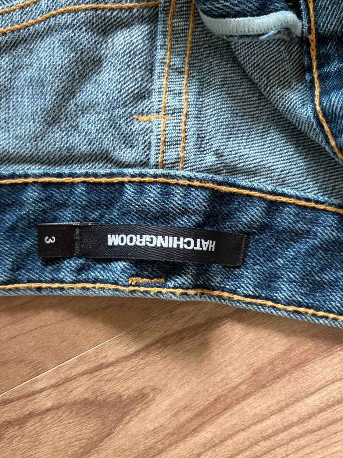 [3] 해칭룸 와이드 커브진 워시드 블루 상품이미지2