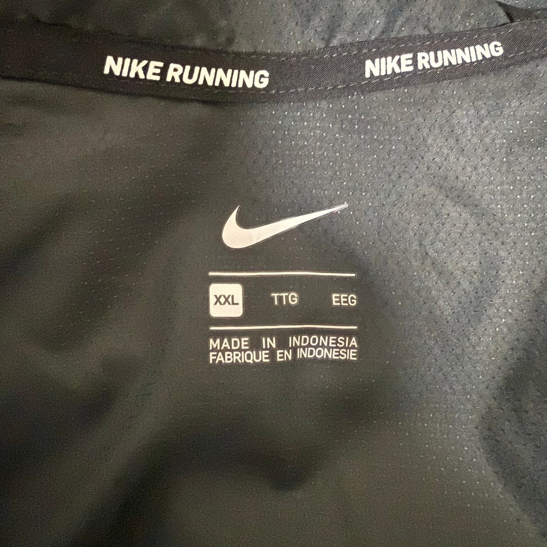 나이키 러닝 바람막이 상품이미지3
