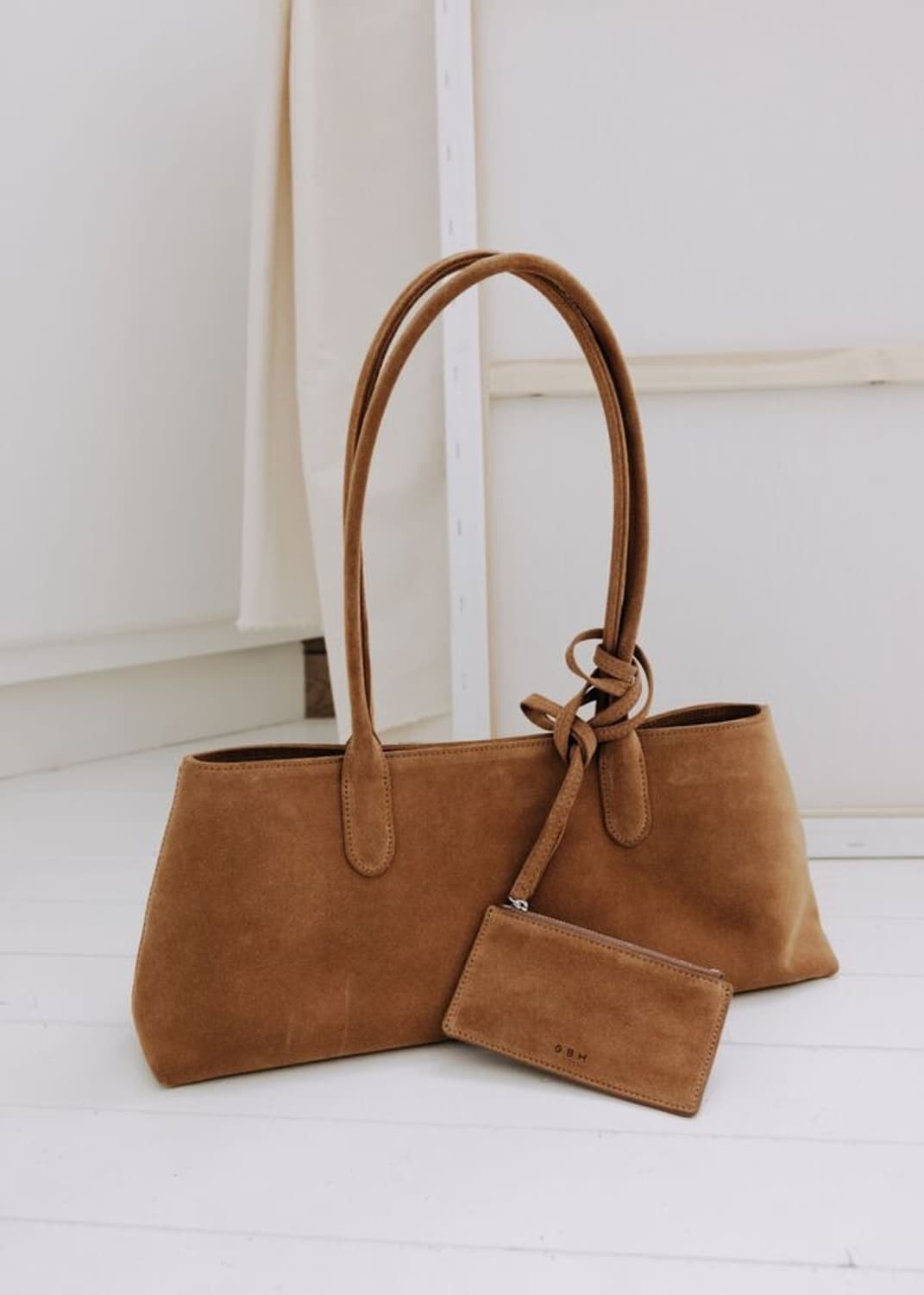GBH 25FW TULIP BAG CAMEL 상품이미지1