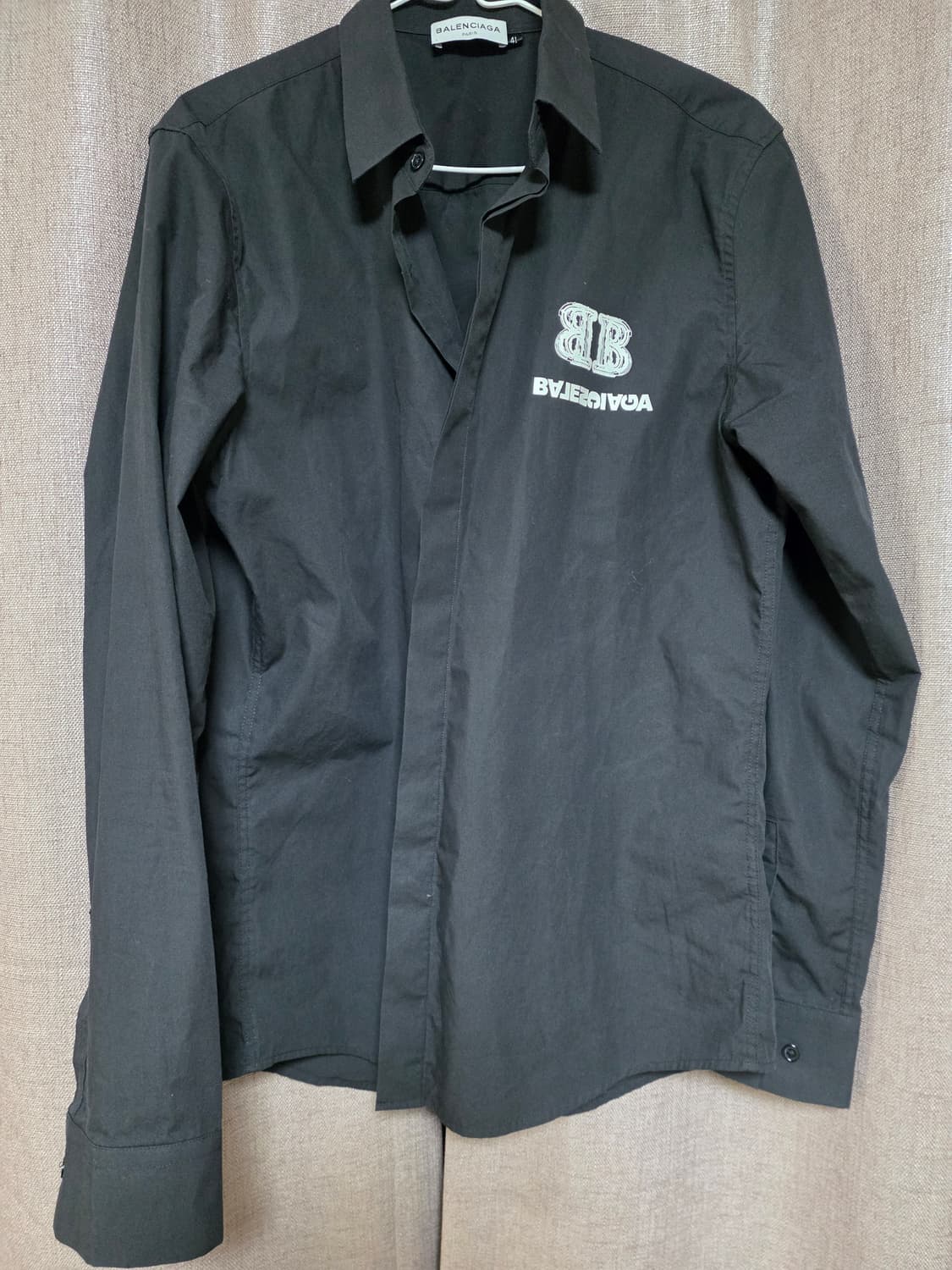 발렌시아가로고셔츠 41사이즈/100~95 상품이미지1