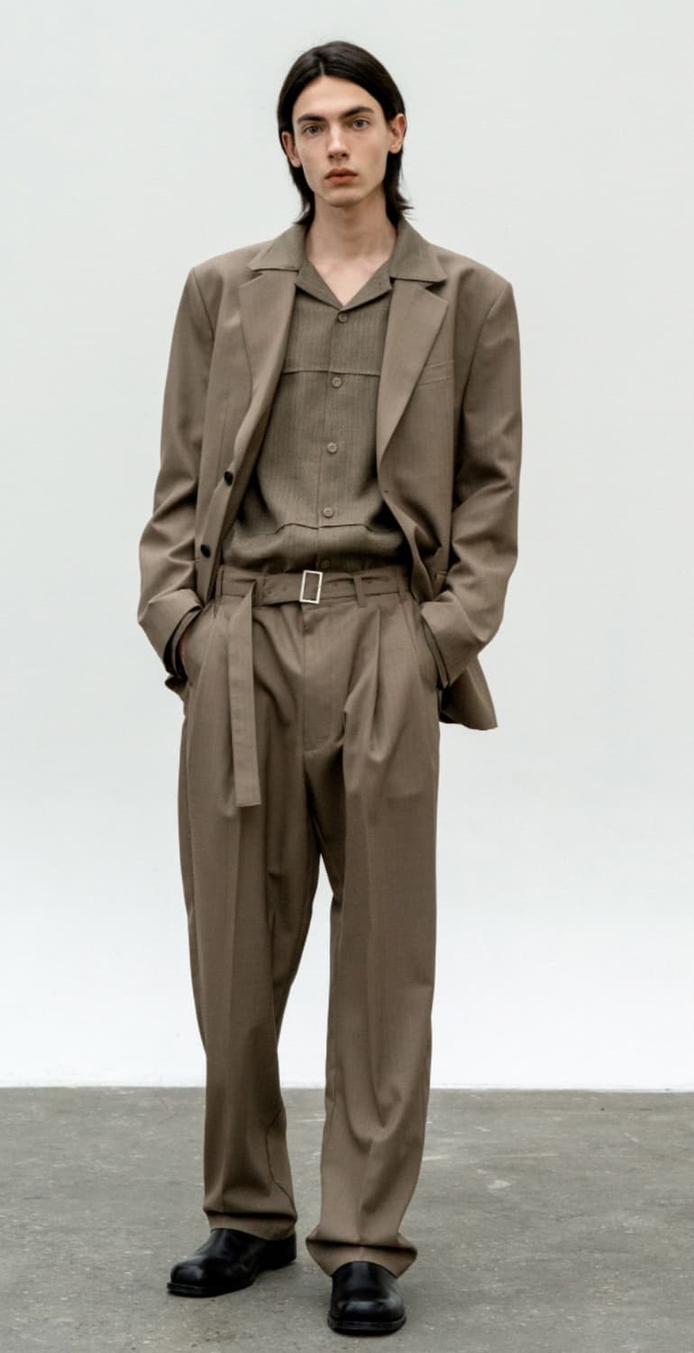 인사일런스 탄 베이지 블레이저  상품이미지1