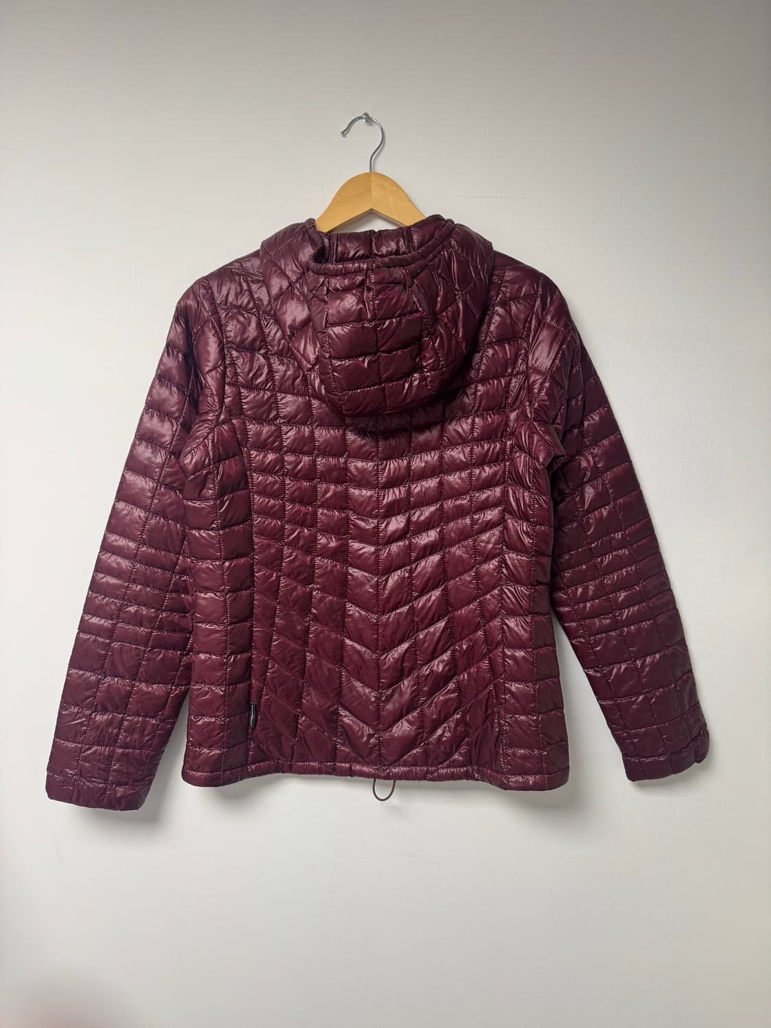 노스페이스 스퀘어 버건디 후드 경량 패딩 M 상품이미지5