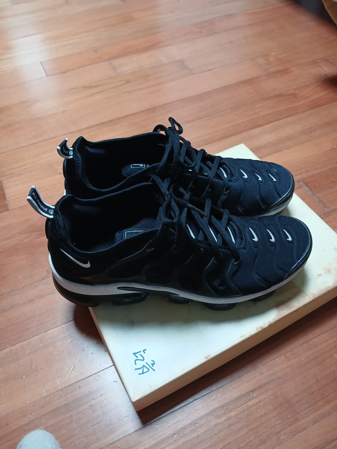 나이키 에어 베이퍼맥스 플러스 블랙280  상품이미지4