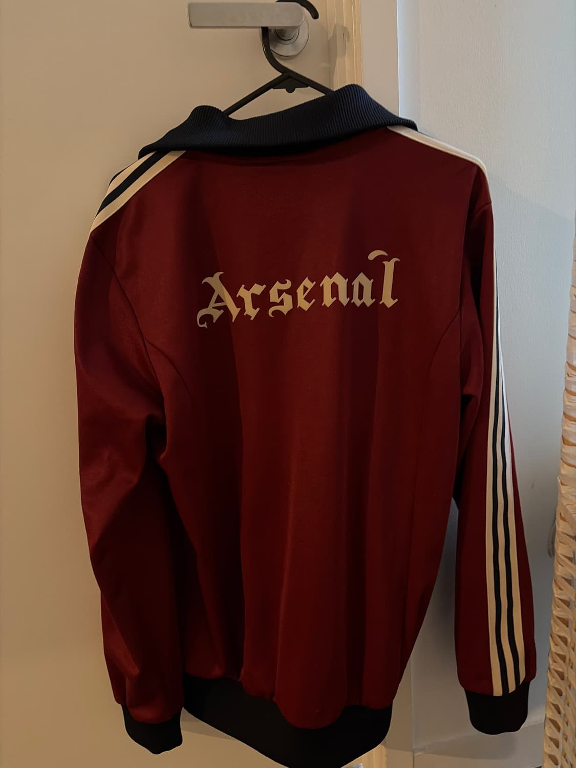 아디다스 아스날 레트로 저지 상품이미지2