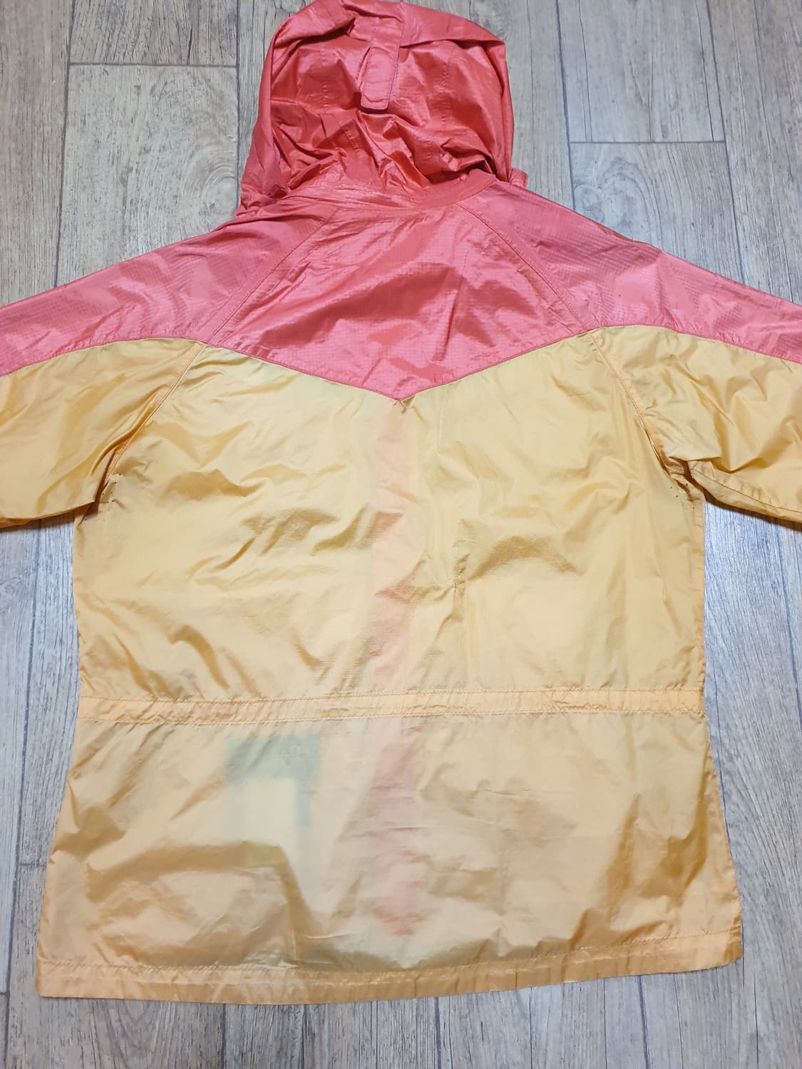 1212 코오롱 아웃도어 바람막이 95 사이즈입니다 상품이미지5