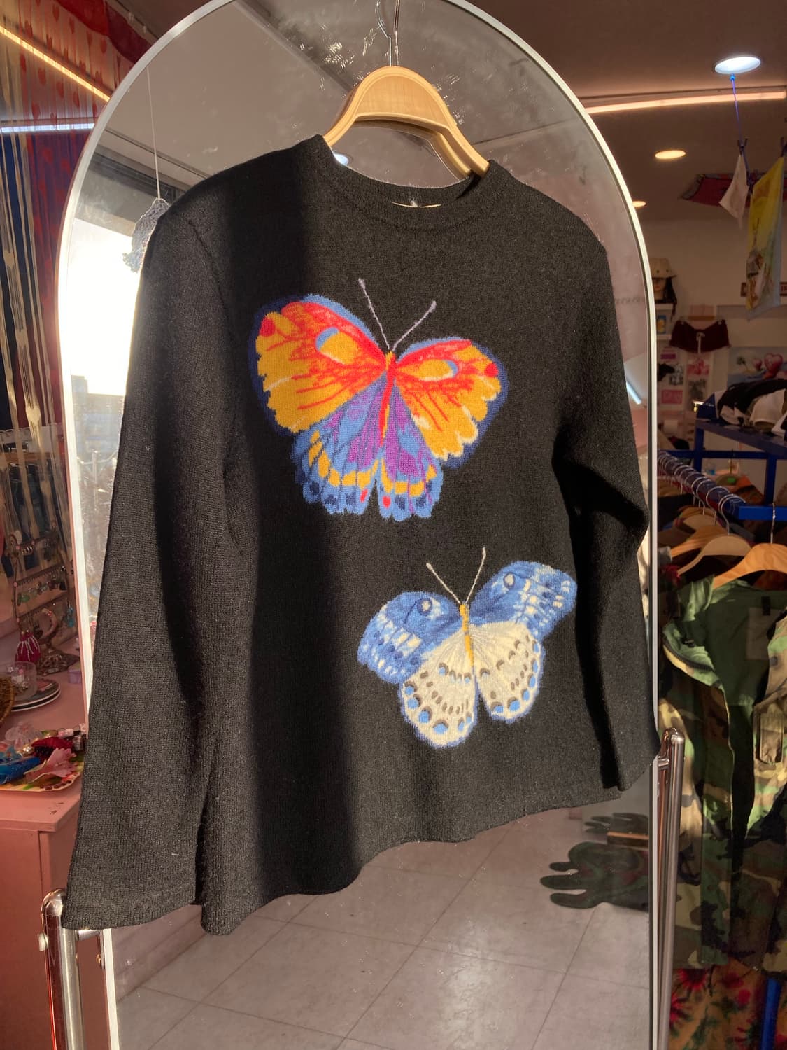 나비 자수 니트 상품이미지4