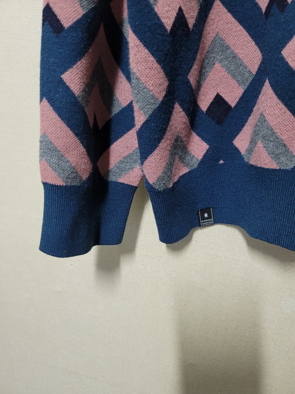 와이드앵글 자카드 풀오버 니트 상품이미지3