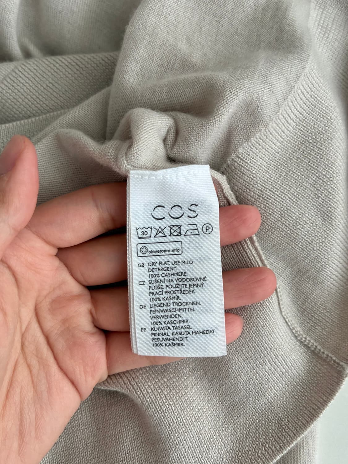 M) 코스 COS 캐시미어 100 브이넥 니트 베이 상품이미지5