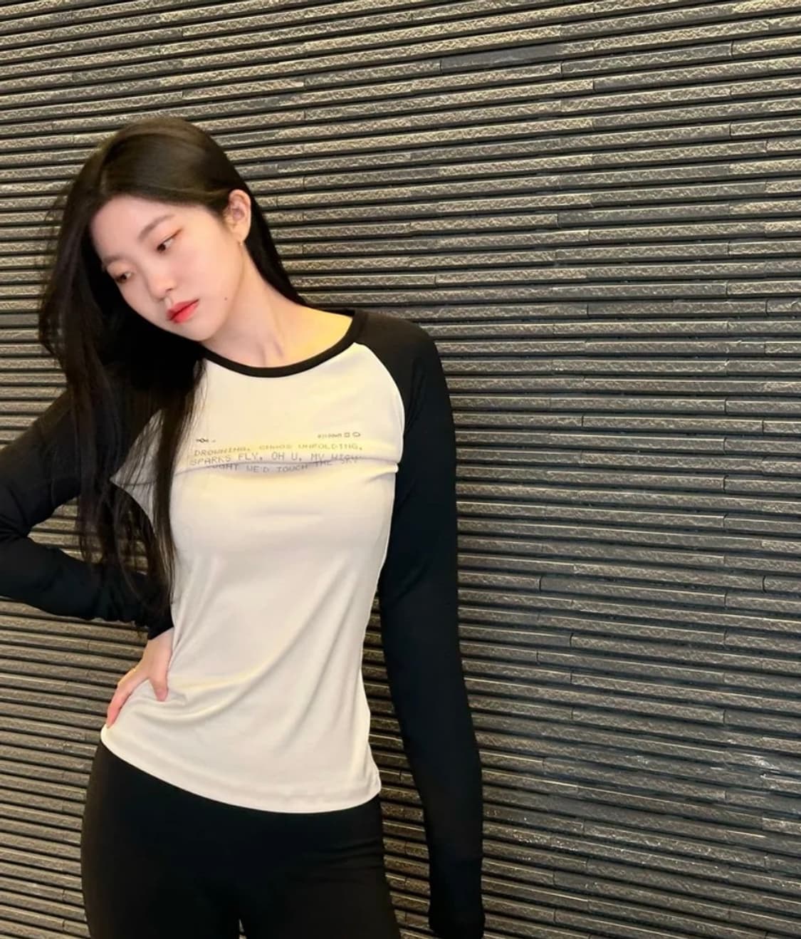 매고렌서울 Drowning 루즈핏 레글런 롱슬리브 베이지 상품이미지3