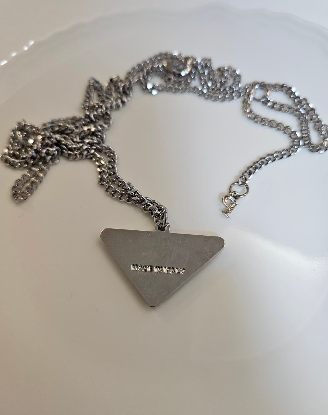 프라다 업사이클링 롱체인 목걸이 블랙 상품이미지5