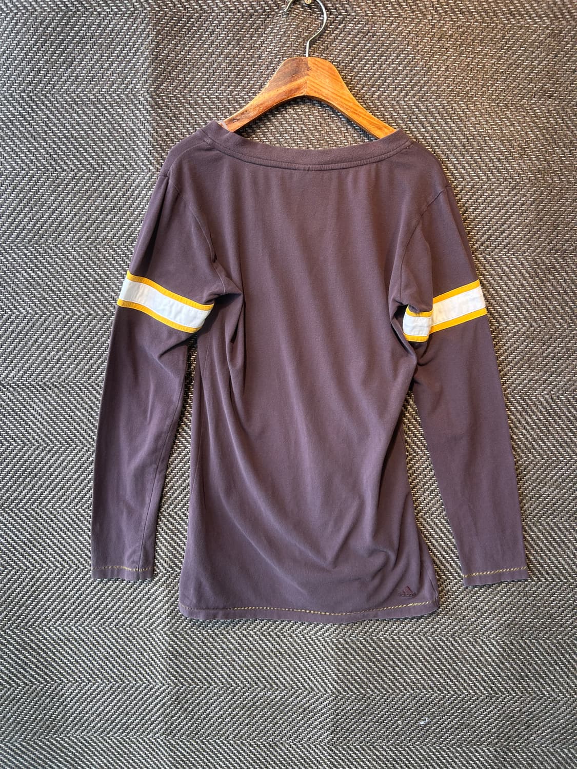 아디다스 브이넥 롱슬리브 adidas 상품이미지6