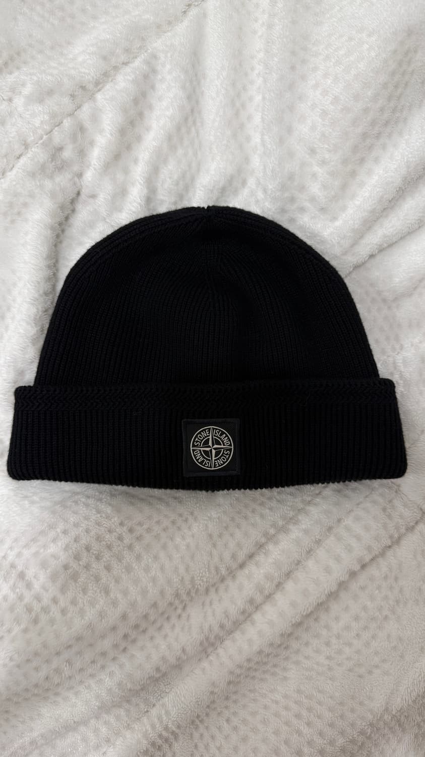스톤아일랜드 블랙 비니 새상품 상품이미지1