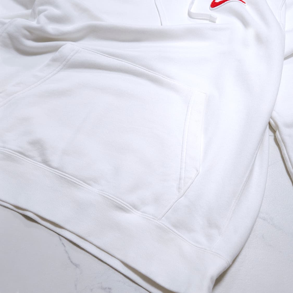 105)NIKE 나이키 발렌타인 한정판 하트백로고 후드티 상품이미지4