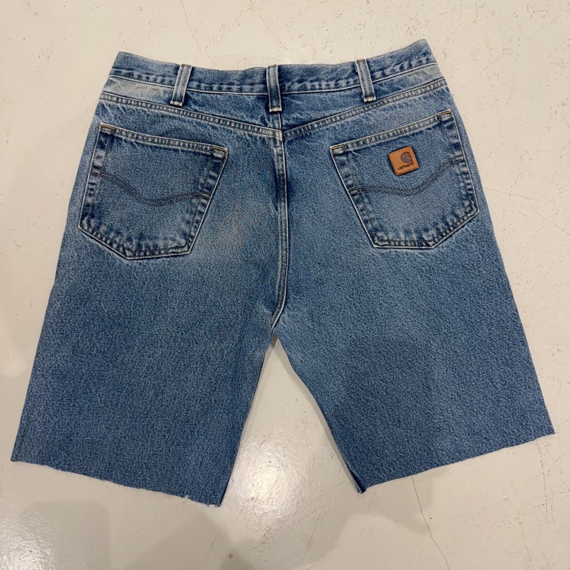 칼하트 컷오프 데님 쇼츠 36 상품이미지4