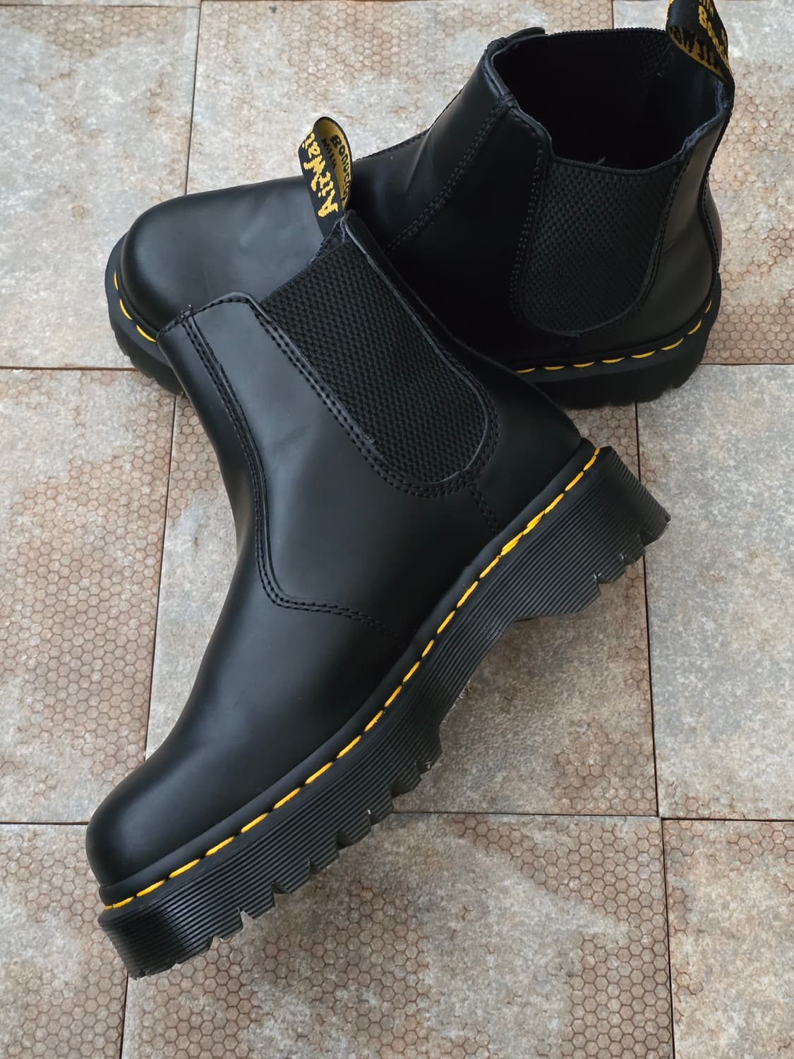 (230)닥터마틴 2976 벡스 첼시 부츠 상품이미지5