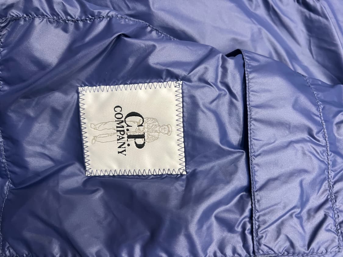 C.P. 컴퍼니 D.D. 쉘 후드 다운 자켓 이클립스 블루 - 25FW 상품이미지4