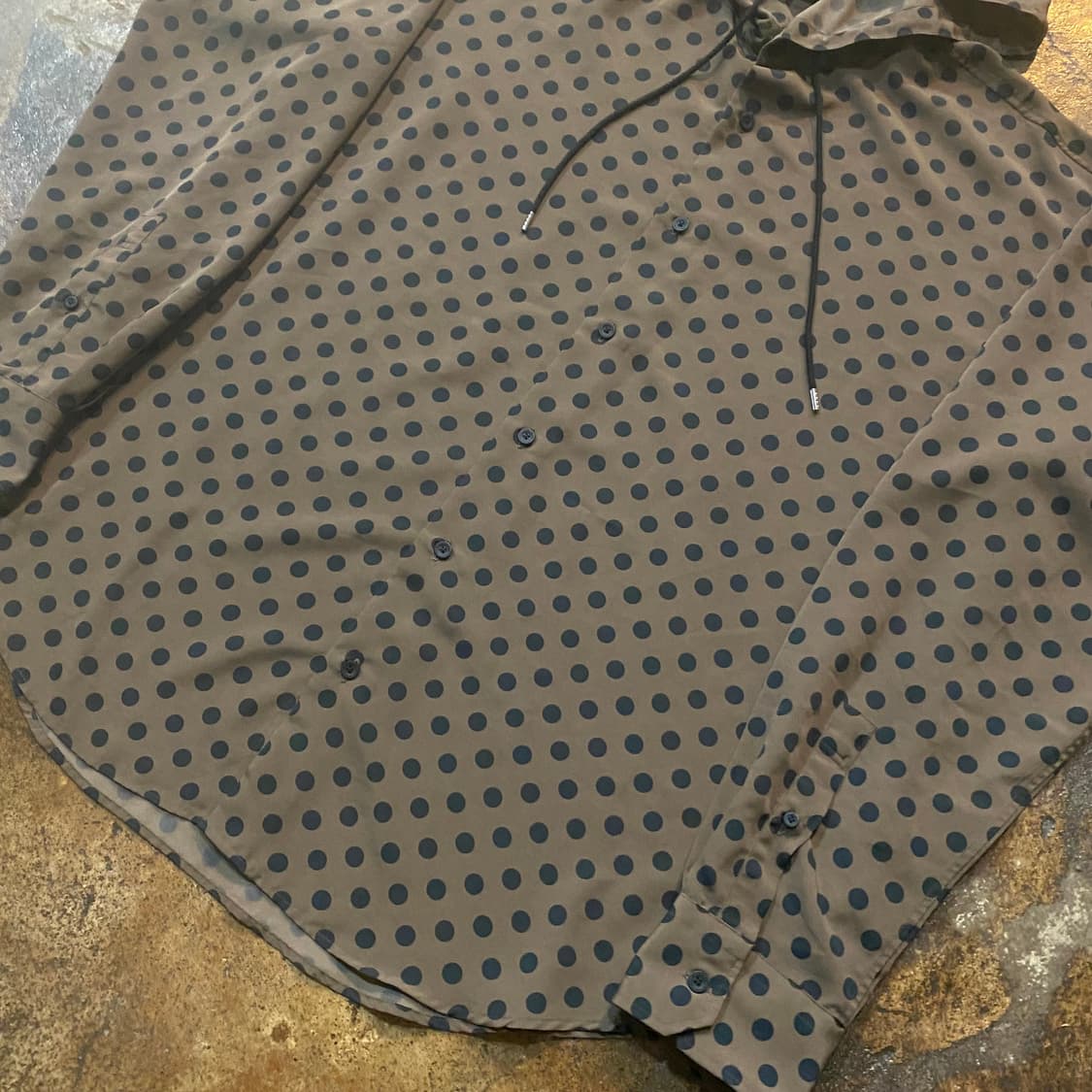 존로렌스설리번 도트 후드셔츠 상품이미지3