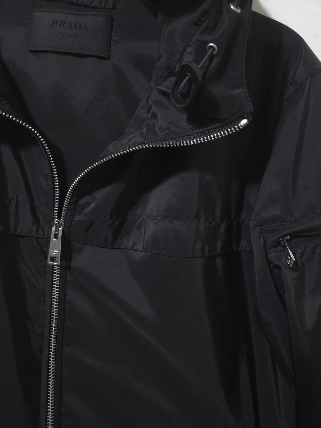 [새상품급] 프라다 리나일론 윈드브레이커 바람막이 자켓  상품이미지5