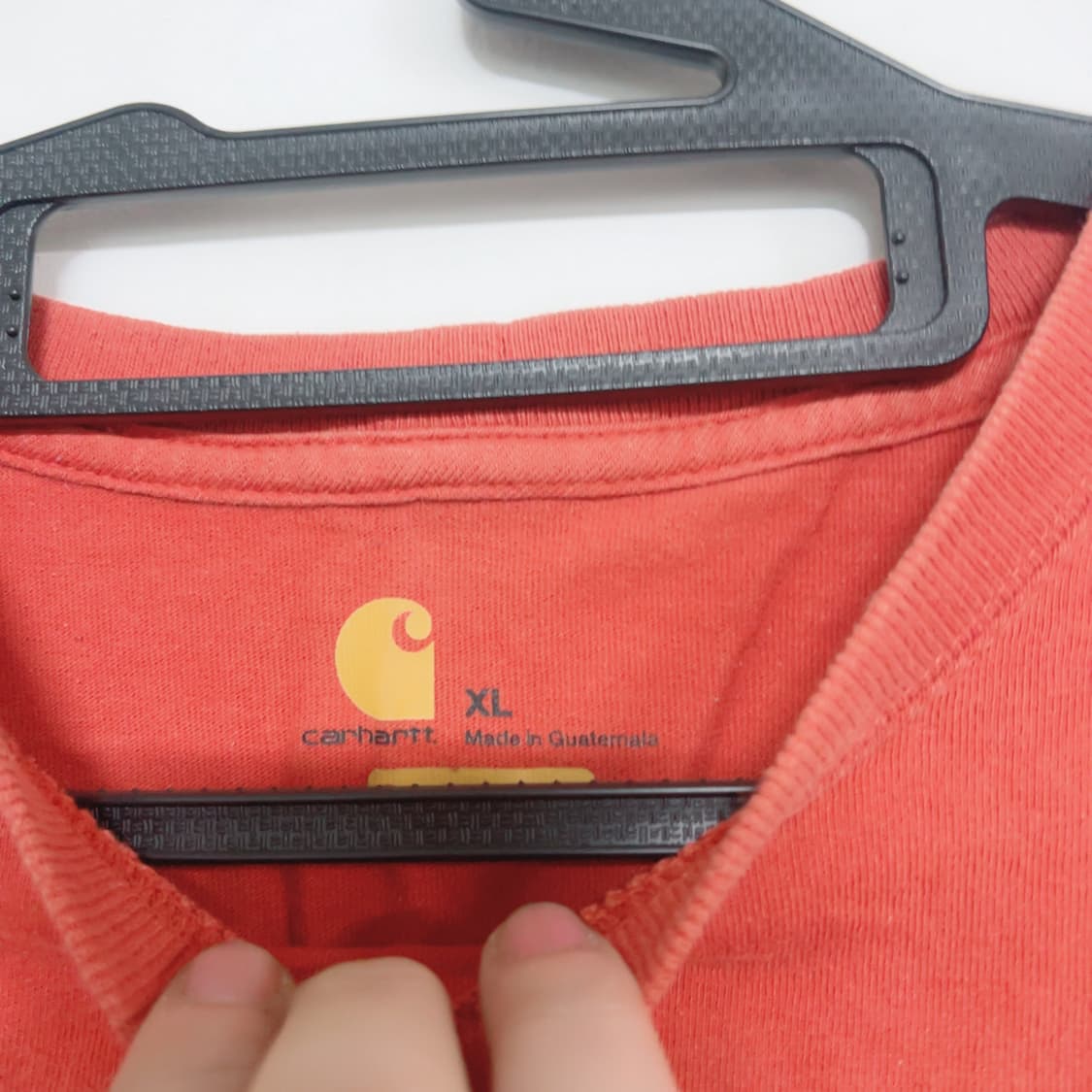 칼하트 오렌지 포켓 봄 공용 긴팔티 상품이미지4