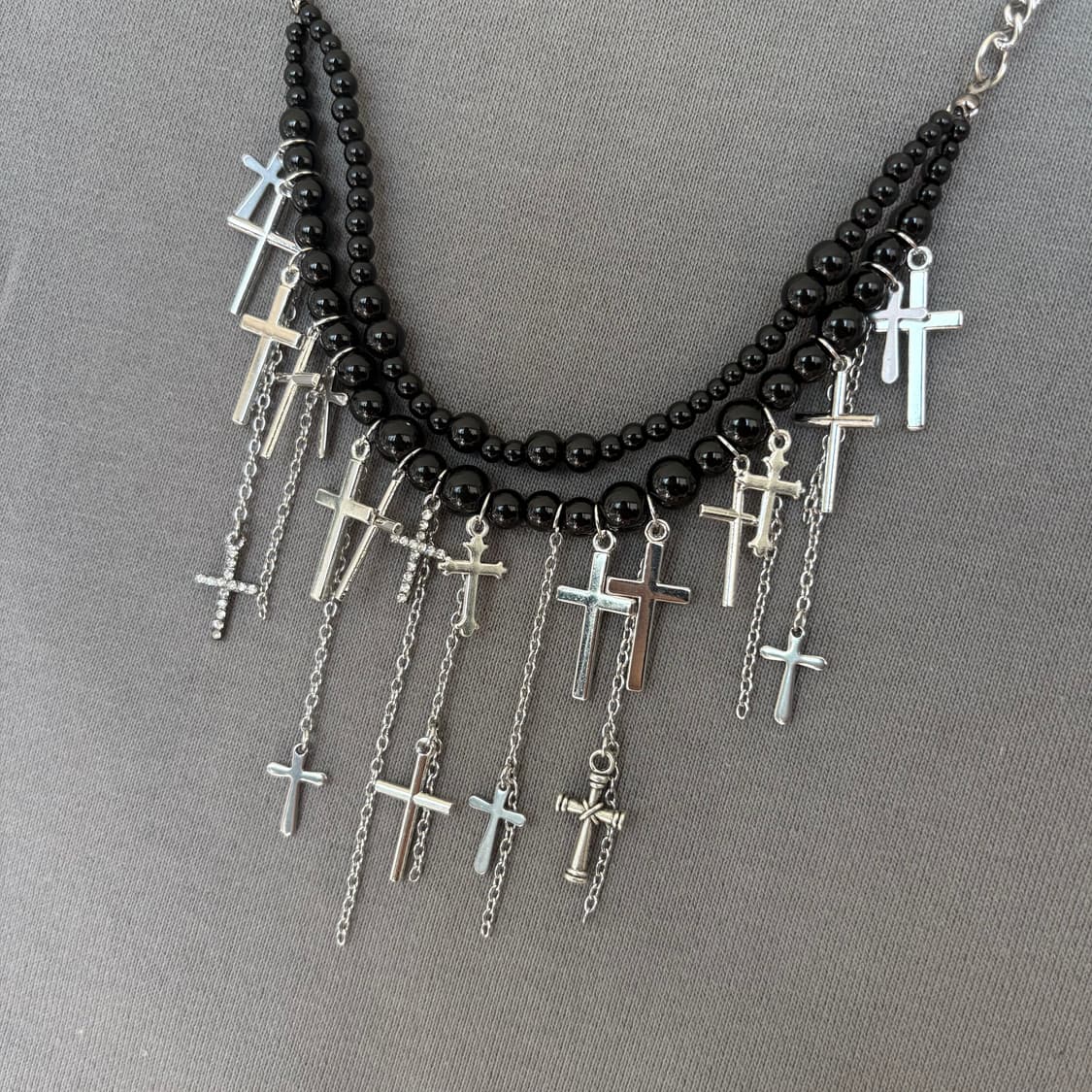 Messy Cross Black✝️ 상품이미지2