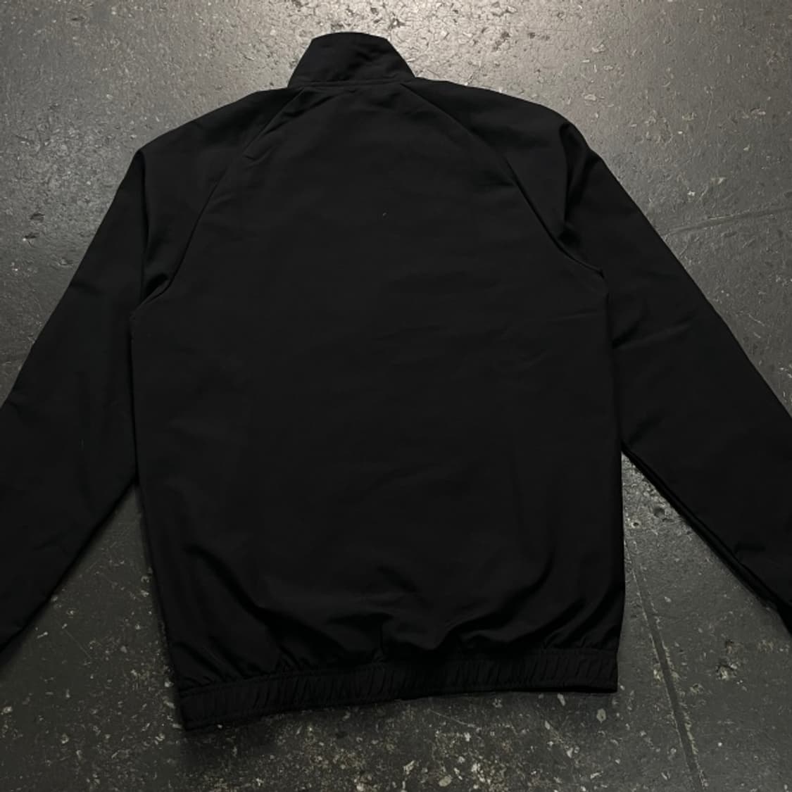 100 아디다스 바람막이  상품이미지5