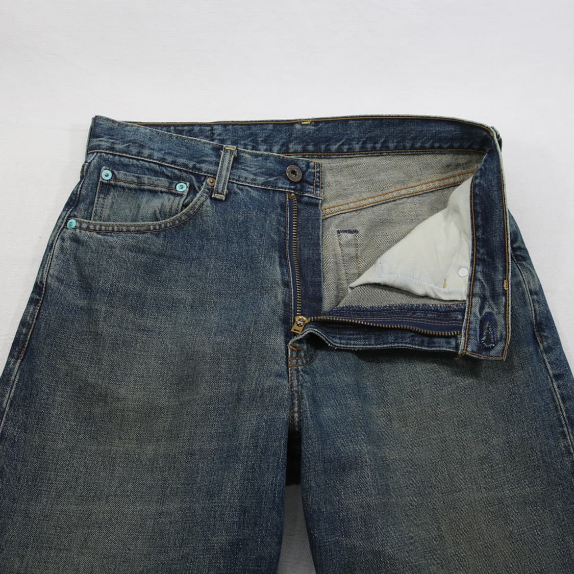 (착용컷) 90's 리바이스 504 (남성용 30) 상품이미지5