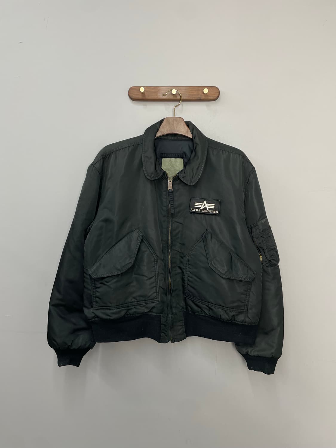 알파인더스트리 블랙 플라이트 자켓 H2347 상품이미지2