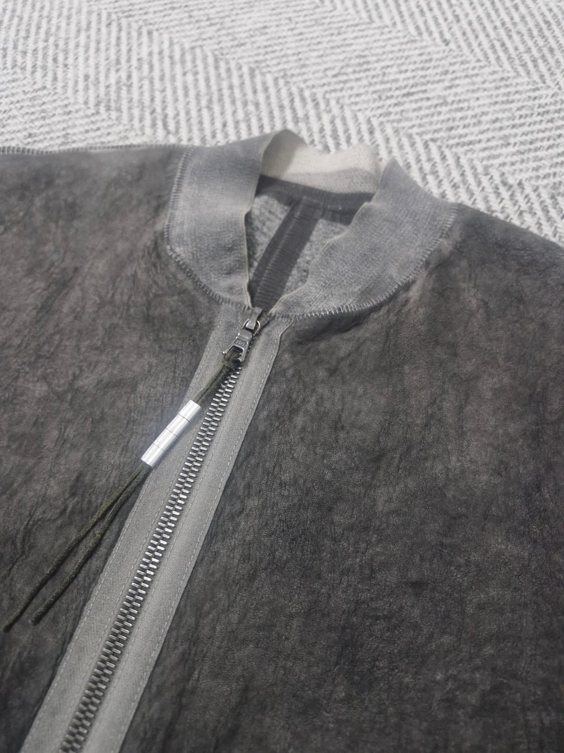 아이작 세럼 램스킨 수소봉제 봄버 M 상품이미지7