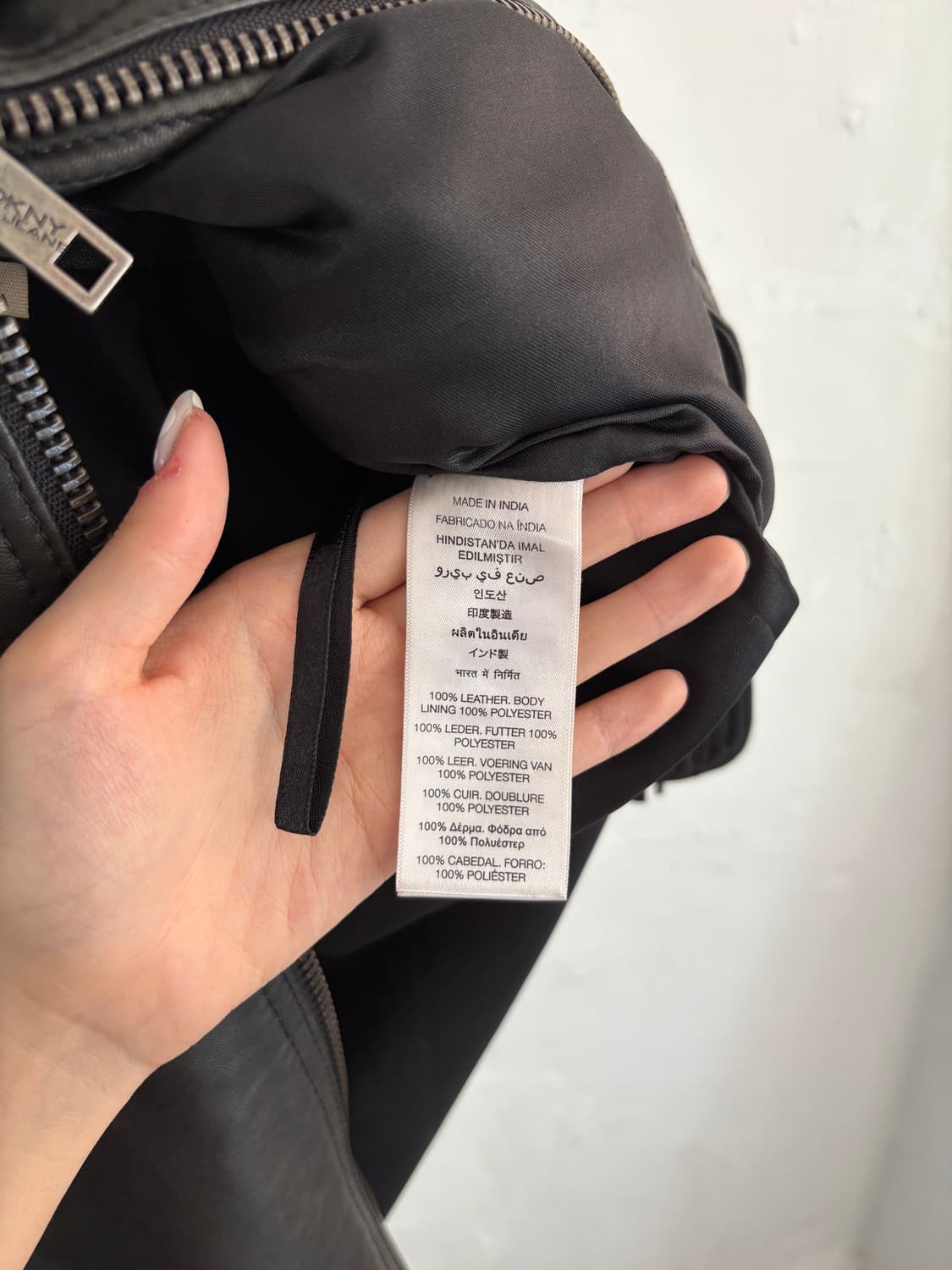 DKNY Jeans DKNY jeans 블랙 레더 미디 스커트 상품이미지8