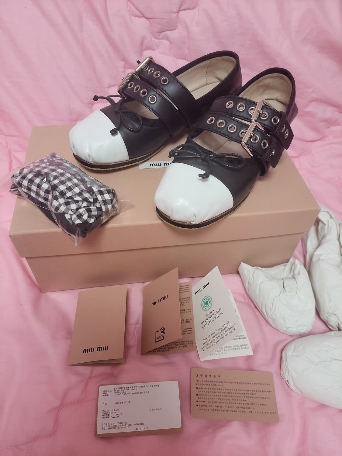 정품)급처3번정도신은!미우미우 가죽더블스트랩리본발레리나플랫슈즈메리제인구두 상품이미지4