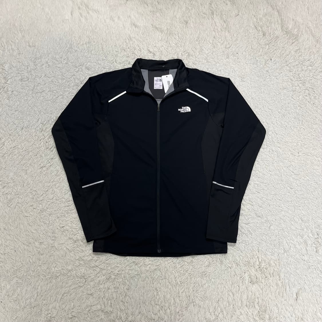 The North Face varsity windbreaker 상품이미지4