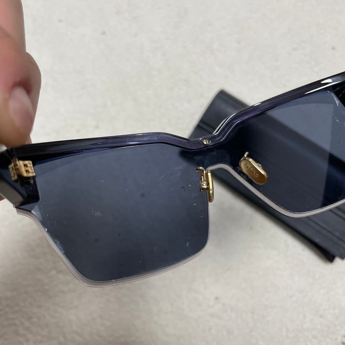 디올 오블리크 선글라스 정품 (원가88만) 상품이미지4