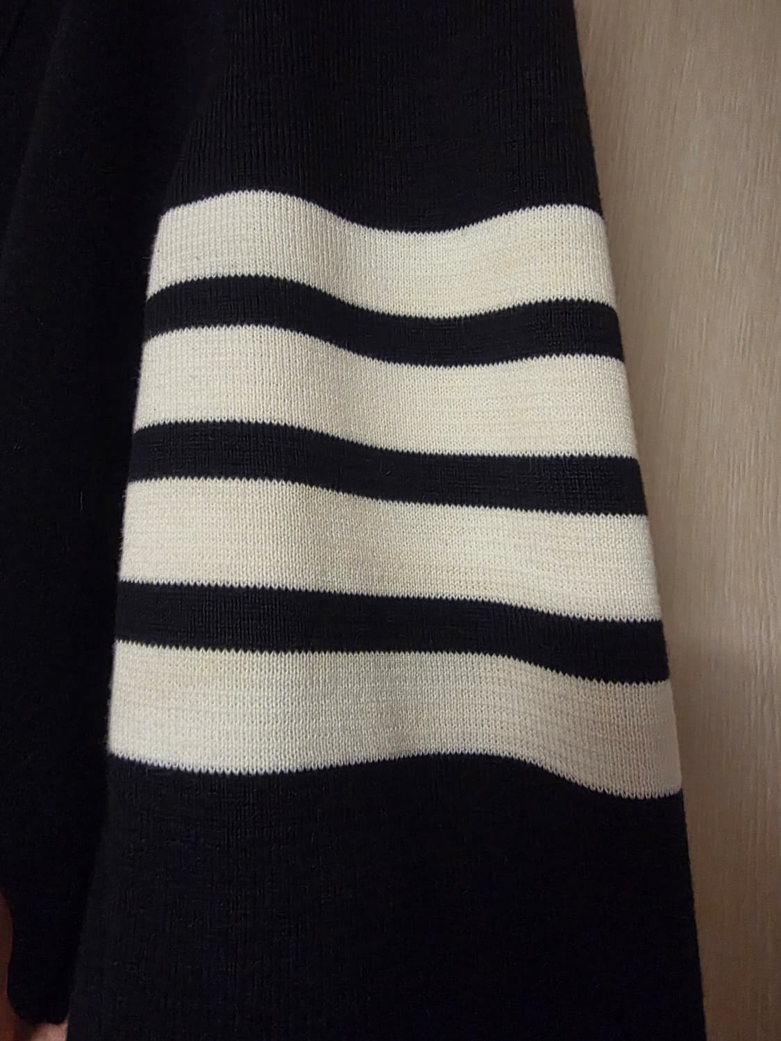 [3사이즈] 톰브라운 밀라노스티치 금장 가디건 네이비 상품이미지3