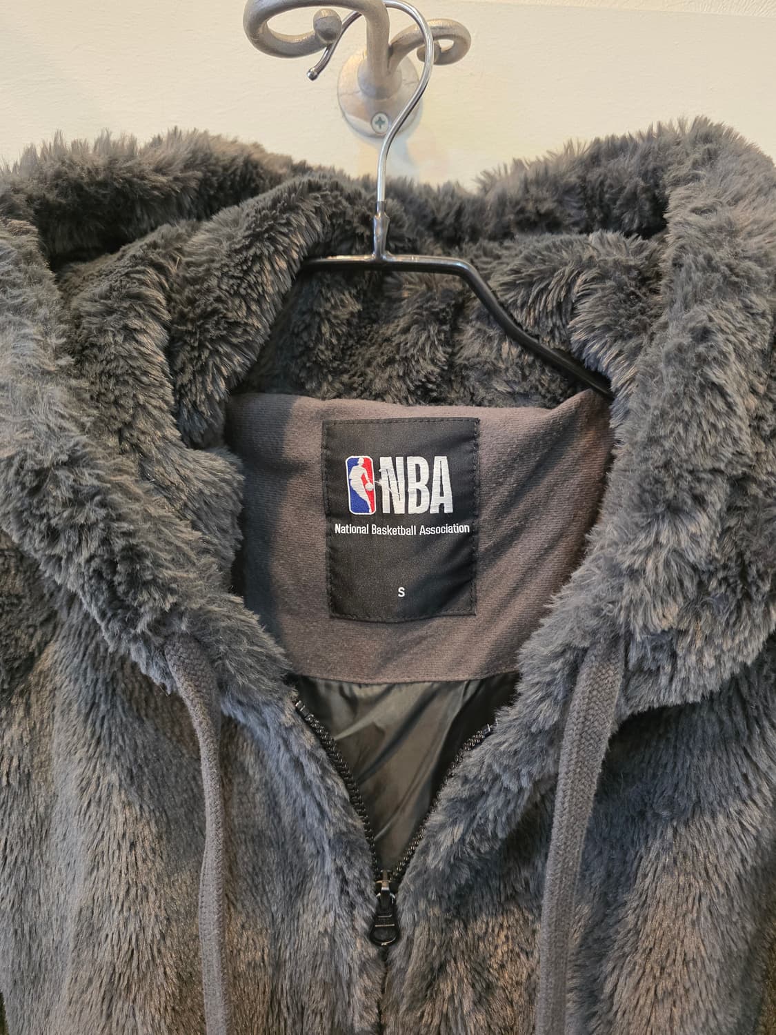 NBA 레이커스 털 후리스 후드집업 S사이즈 상품이미지1