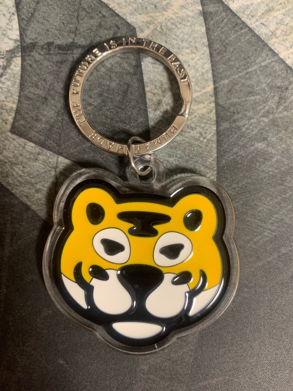 휴먼 메이드 아크릴 애니멀 키링 옐로우 상품이미지2