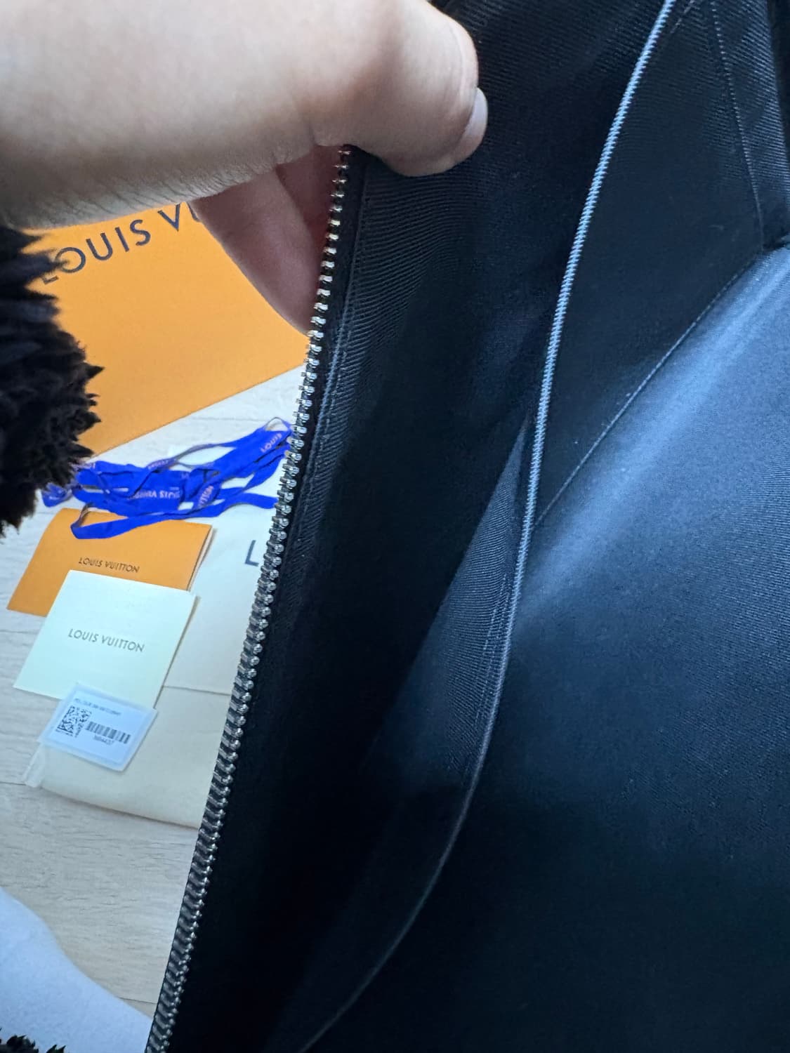 루이비통 다미에 포쉐트주르 gm 클러치 상품이미지5