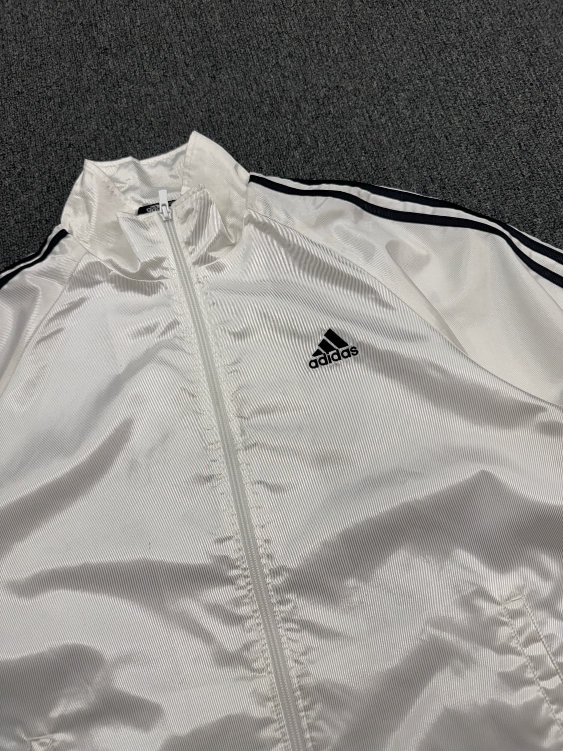 M)00’s 아디다스 빈티지 올드스쿨 바람막이 상품이미지3