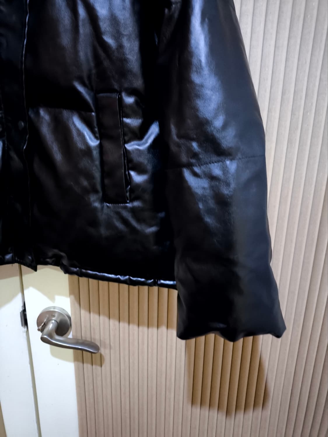 3사이즈 오버핏 록스캐빈 가죽 패딩  상품이미지4