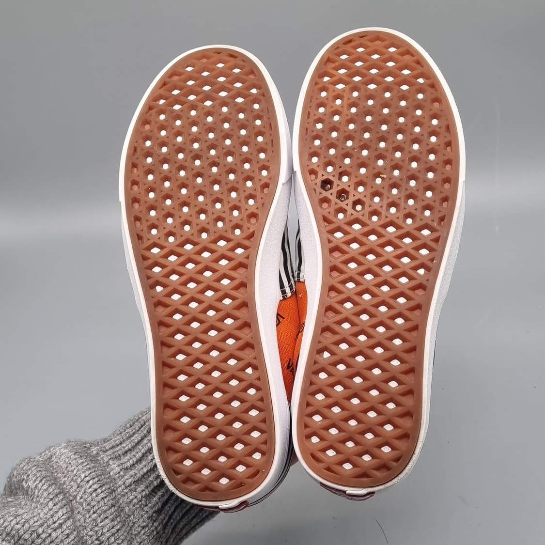 반스 컴피쿠시 에라 남성운동화270  상품이미지3