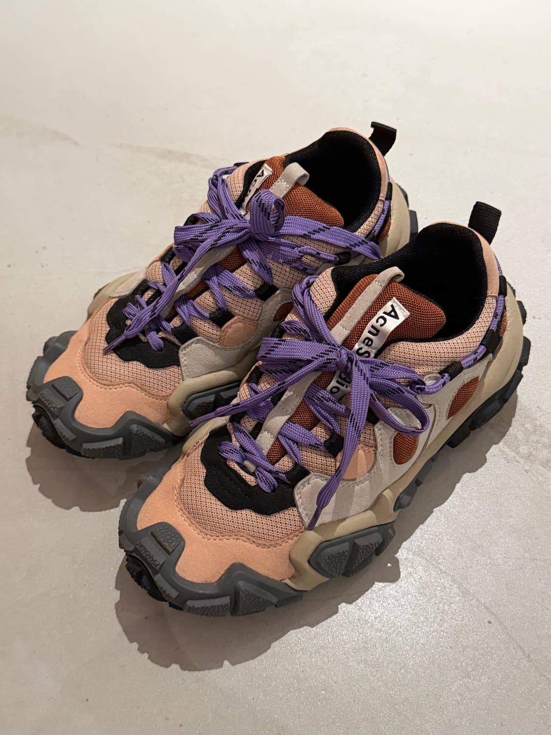 Acne Studios Bolzter 스니커즈 상품이미지1