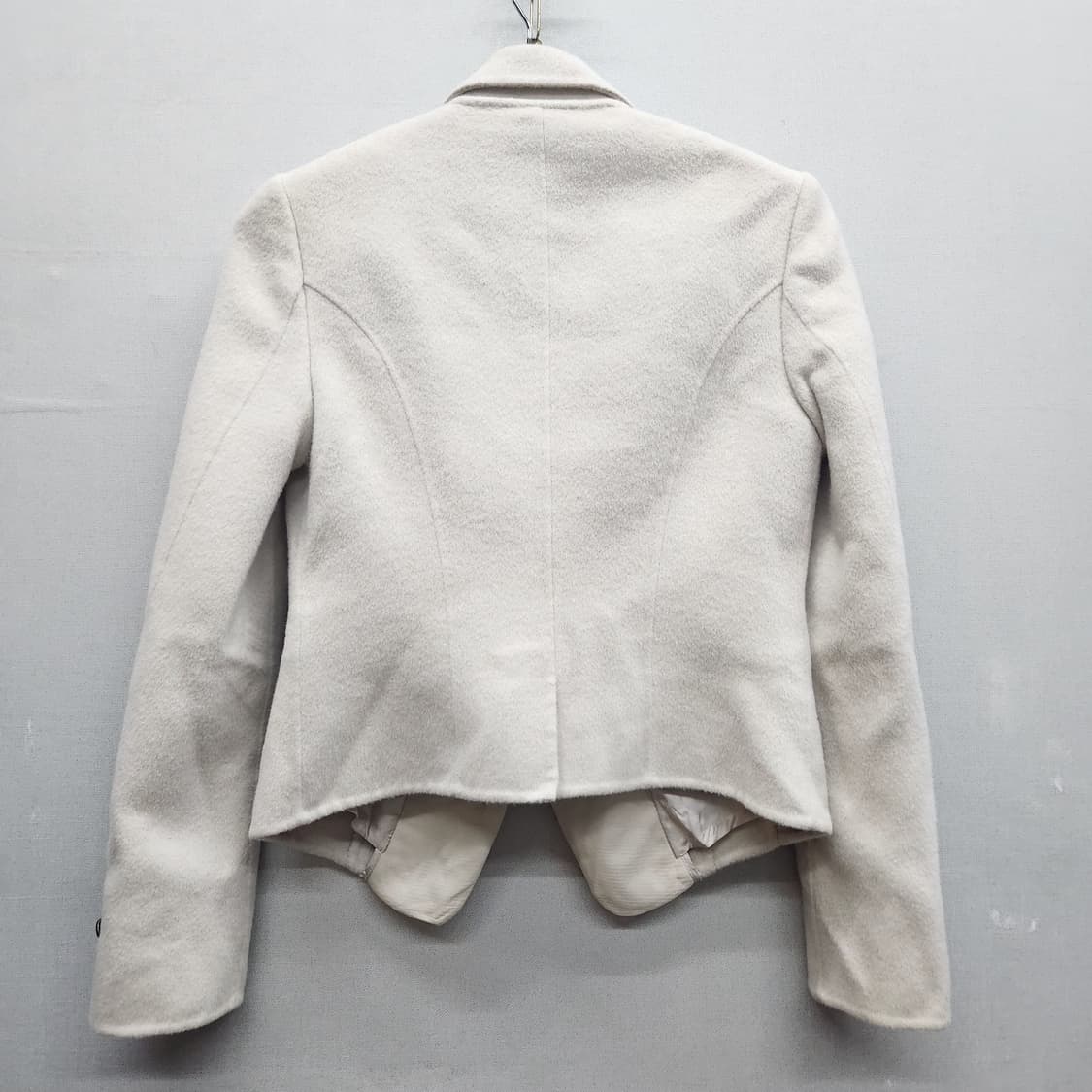 한섬 SJSJ 핸드메이드 숏 자켓(모/앙고라 상품이미지4