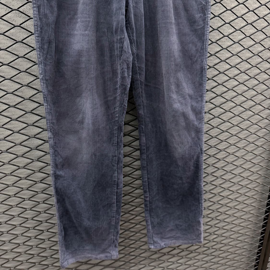 Wrangler 코듀로이 워크팬츠 양각버튼 가죽패치 W스티치 디테일 블루 상품이미지5