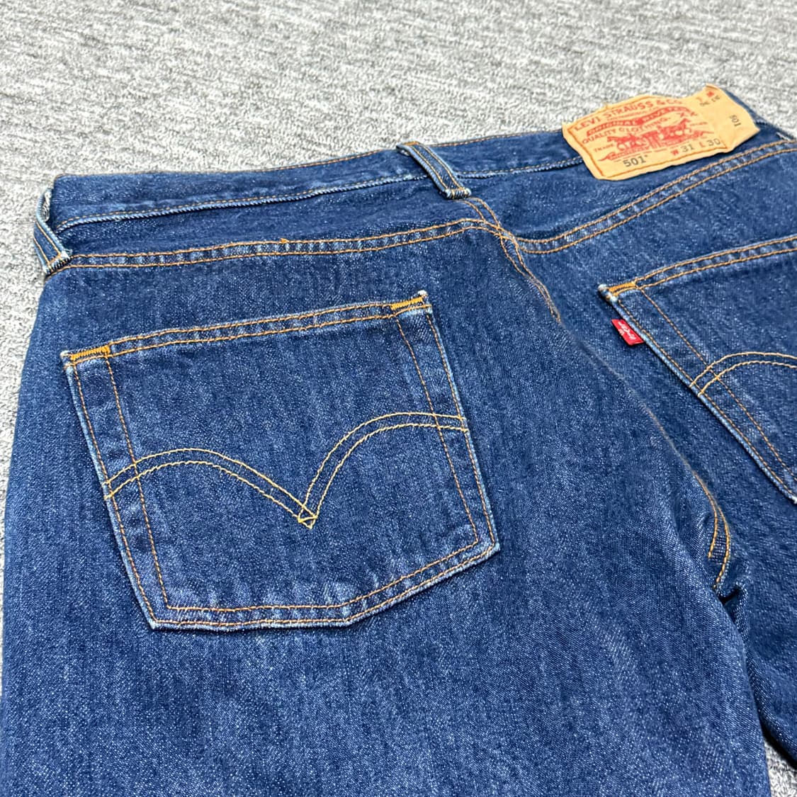 00's 빈티지 리바이스 501 컷오프 반바지 | 상태 좋음 상품이미지4