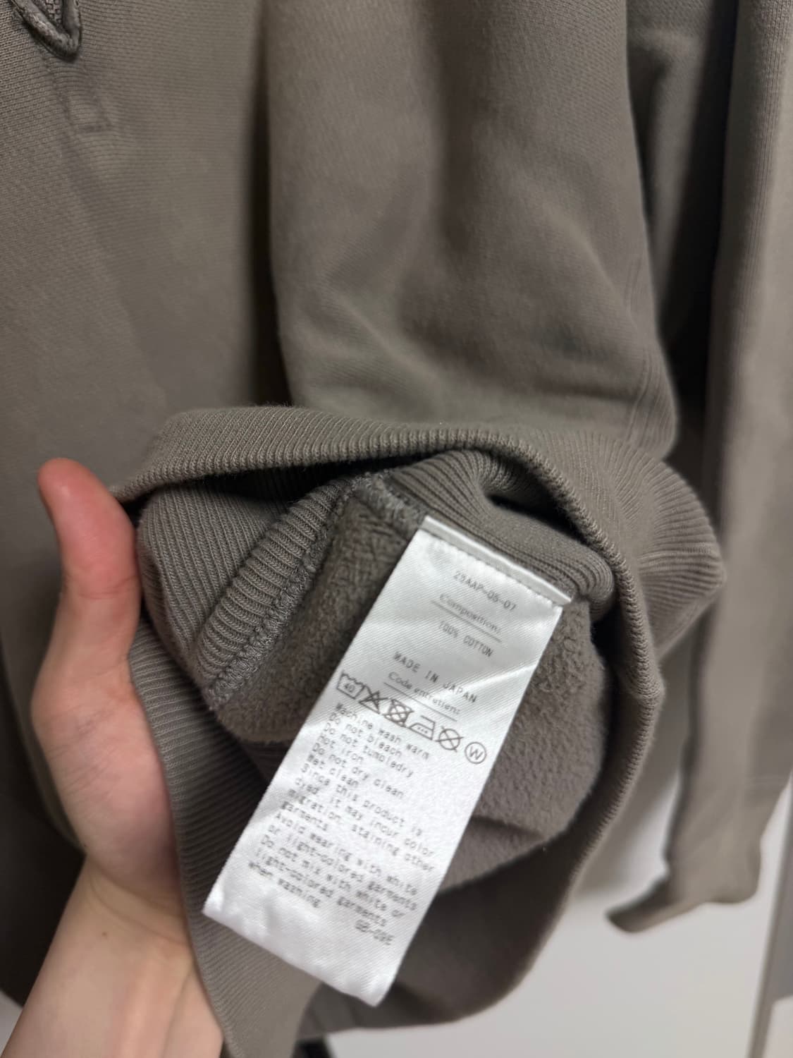 아프레쎄 하프집 스웻 상품이미지3