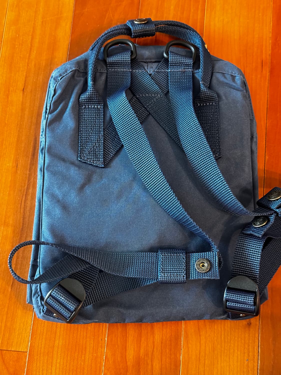 피엘라벤 칸켄 미니 백팩 네이비 새상품 상품이미지3