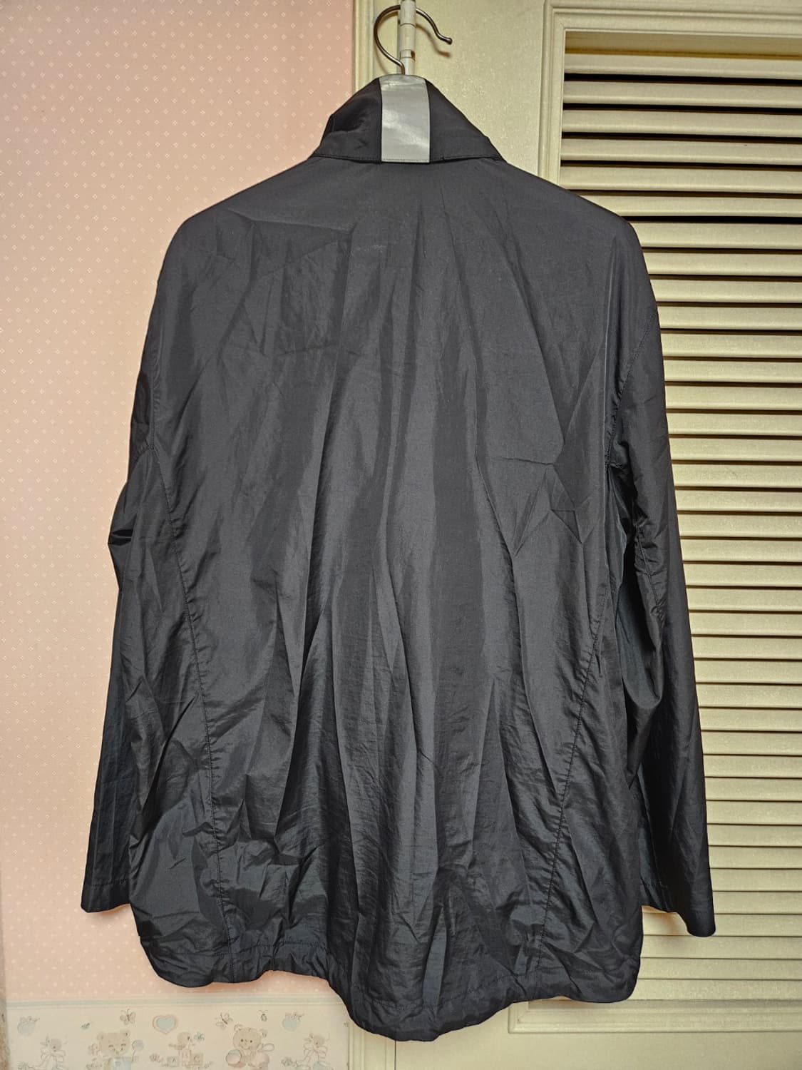 엠포리오 아르마니 EA7 바람막이 (남성 95~100, 여성 오버핏) 상품이미지2