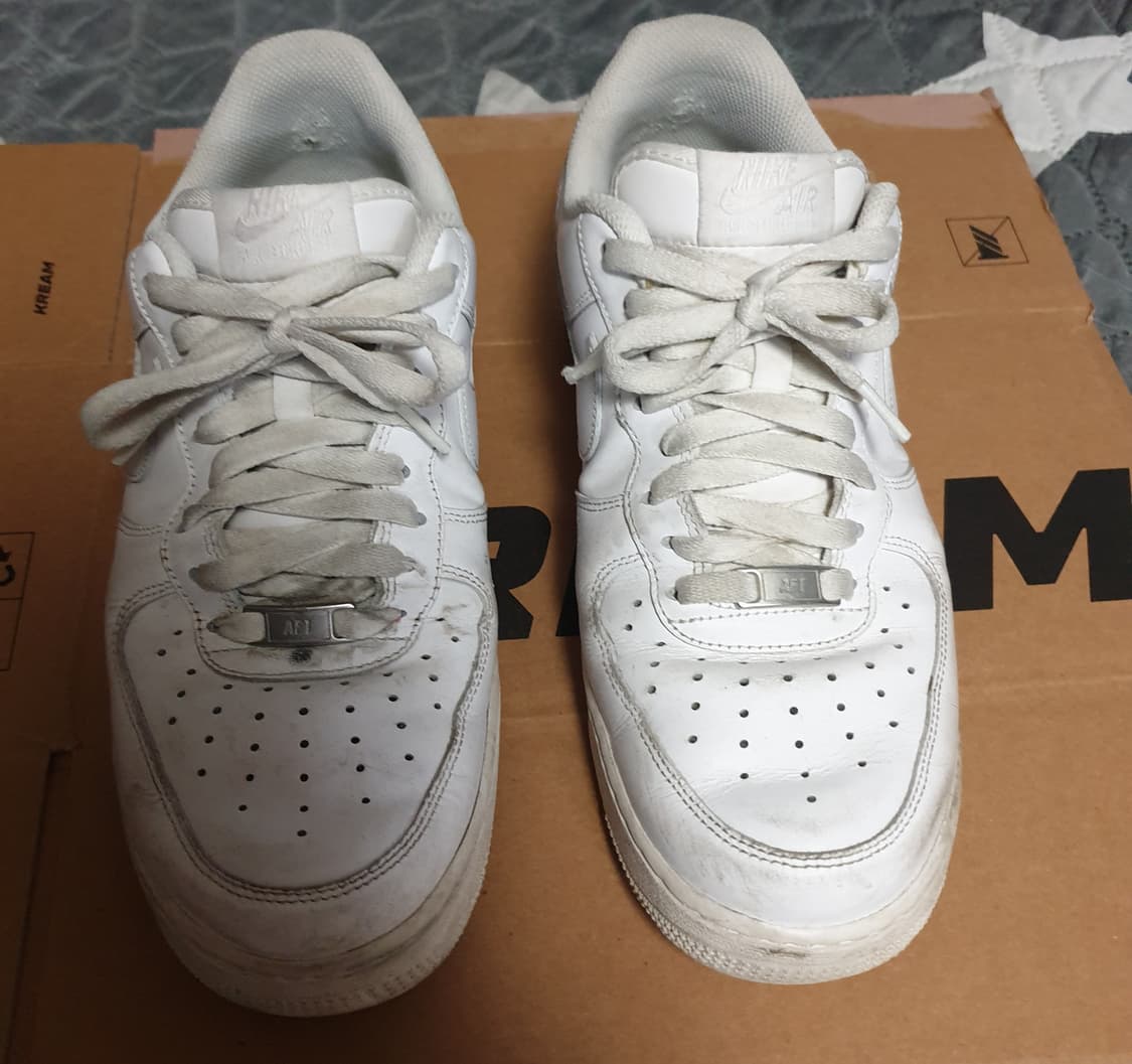 나이키 에어포스1  로우 화이트 스니커즈 (270) CW2288-111 상품이미지3